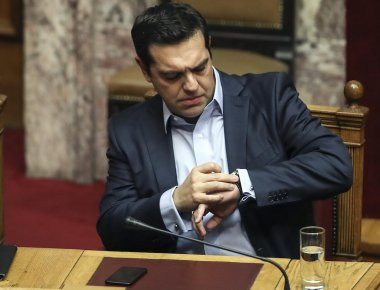 Handelsblatt: «Κρύο ντους» για τον Αλ. Τσίπρα η αναθεώρηση της ελληνικής οικονομίας από την Κομισιόν